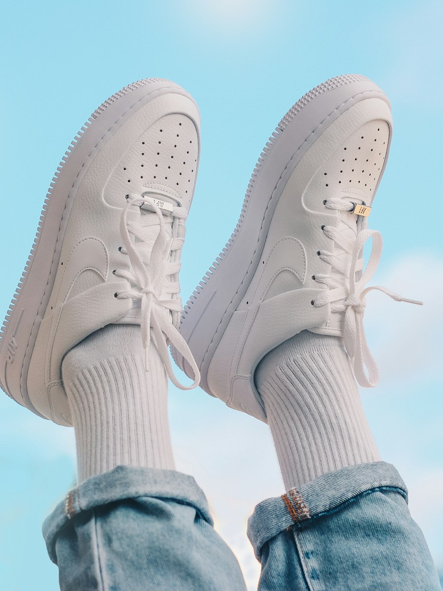 Leather Low Sneakers 4